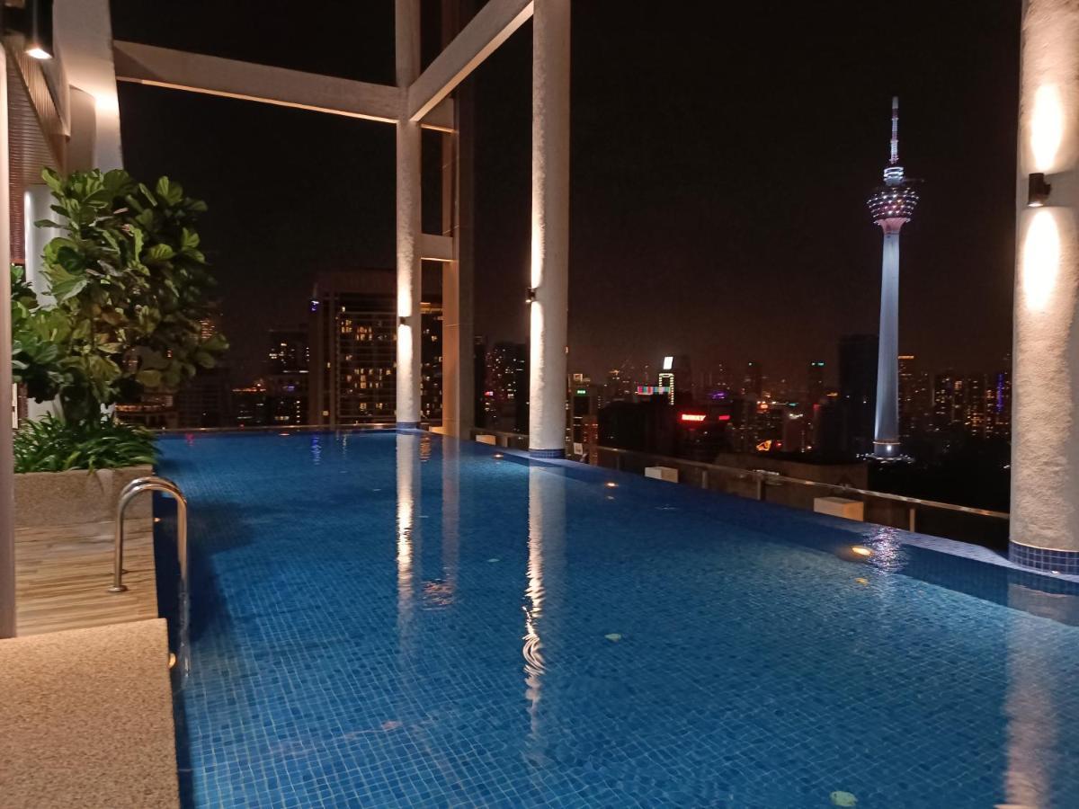 Cl 29A Insta Klcc View & Infinity Pool Apartment กัวลาลัมเปอร์ ภายนอก รูปภาพ