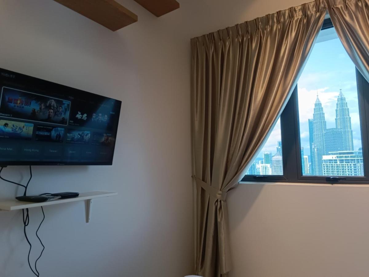 Cl 29A Insta Klcc View & Infinity Pool Apartment กัวลาลัมเปอร์ ภายนอก รูปภาพ